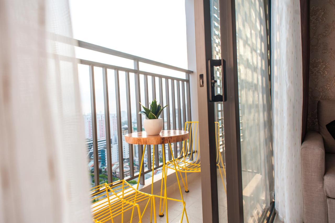 Rivergate Apartment Хошимин Экстерьер фото